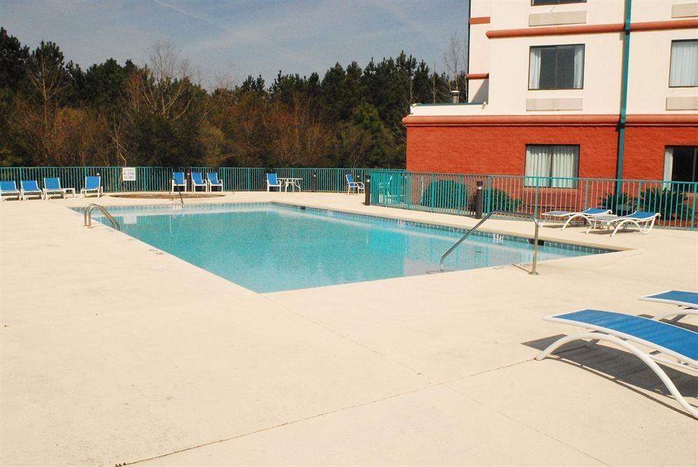 Savannah Gateway Hotel & Suites Georgetown Faciliteter billede